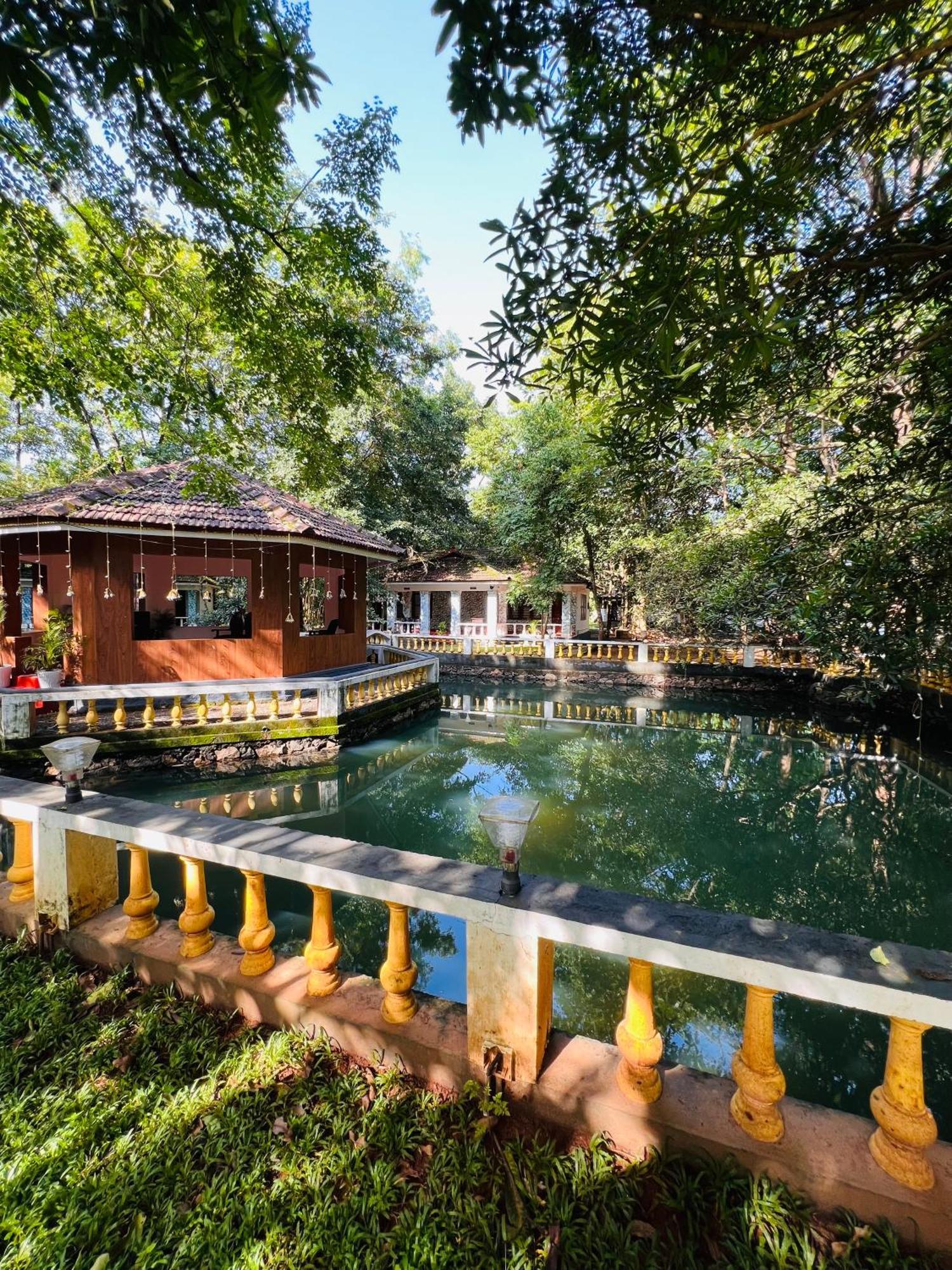 Surya Eco And Wedding Resort Thrissur Kültér fotó